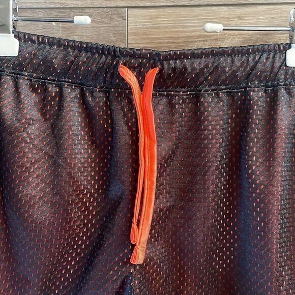 Zone Pro Ladies Jogging Workout shorts, Size Large, Black and Orange - Picture 2 of 5